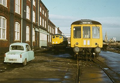 Class 125 DMU at Swindon