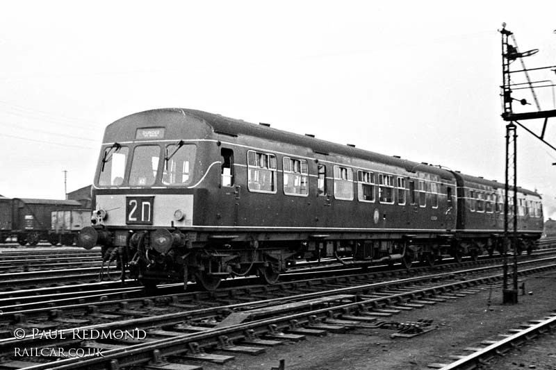 Class 101 DMU at Dundee Central Junction
