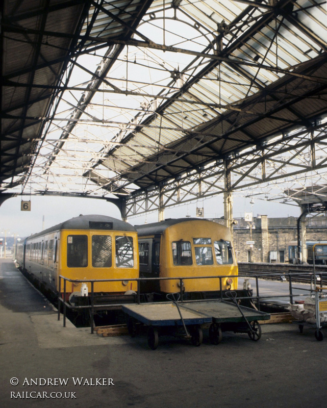 Class 108 DMU at Huddersfield