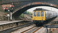 Class 117 DMU at Droitwich
