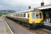 Class 117 DMU at Quainton Road