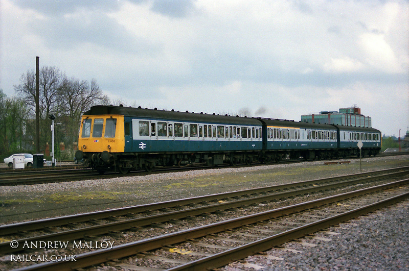 Class 117 DMU at Maidenhead