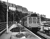 Class 118 DMU at St Ives