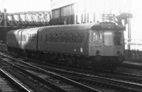 Class 118 DMU at London Paddington