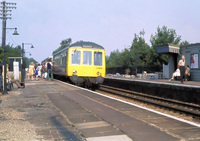 Class 119 DMU at Kintbury