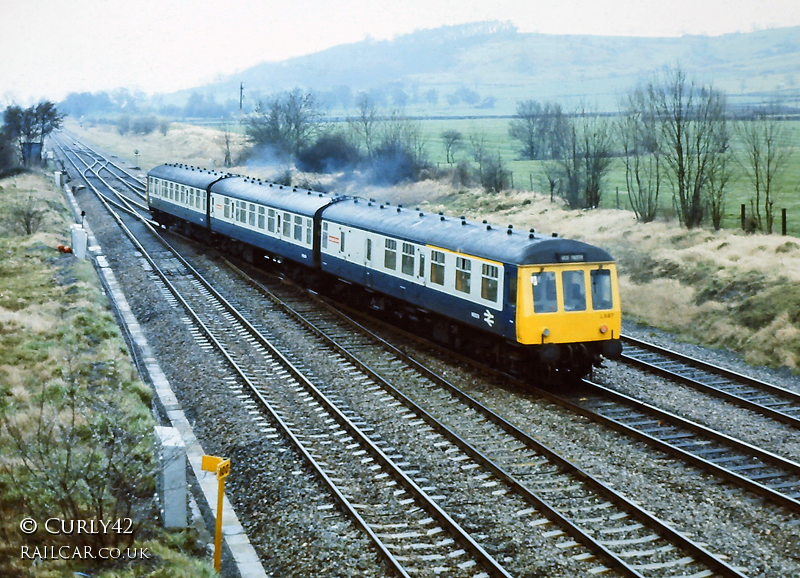 Class 119 DMU at Standish Junction
