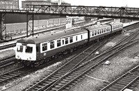 Class 120 DMU at Nottingham