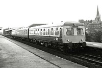 Class 120 DMU at Chesterfield