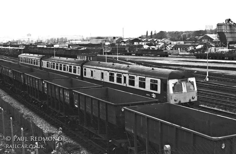Class 120 DMU at Nottingham Goods Yard