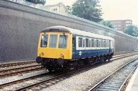 Class 122 DMU at High Wycombe