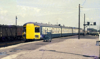 Class 123 DMU at Swindon