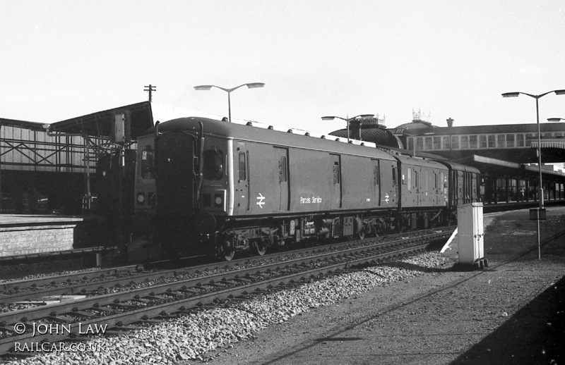 Class 128 DMU at Slough