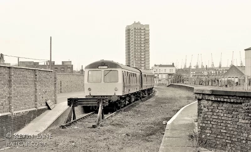 Class 105 DMU at North Woolwich