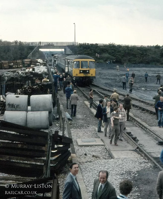 Class 124 DMU at Bevercotes Colliery