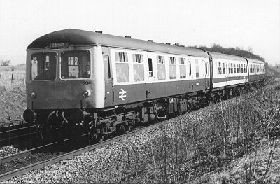 Blue Grey Class 105 at Cadder