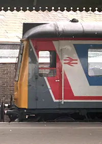 NSE Class 117 DMU with curved lining