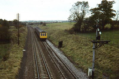 Class 118 approaching Witham