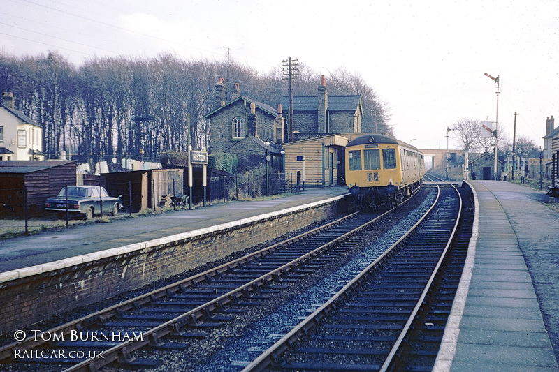 Class 100 DMU at Histon