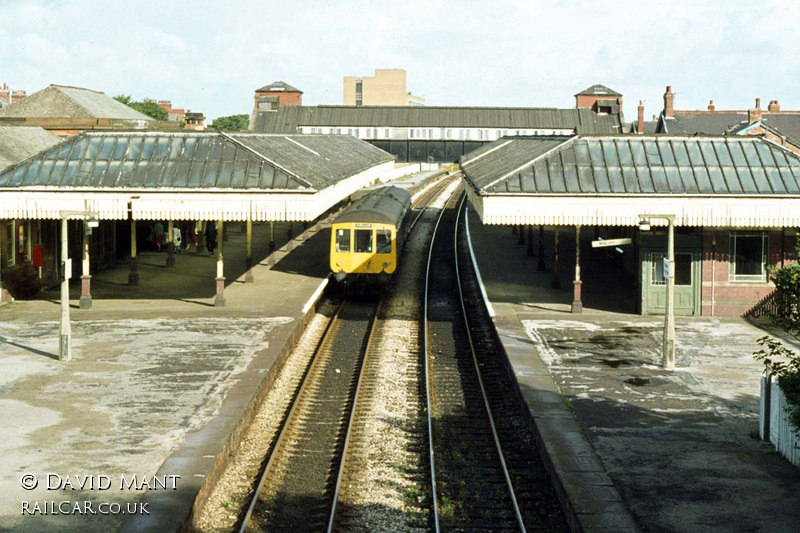 Class 100 DMU at St Annes