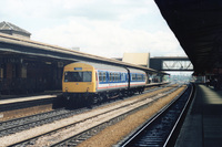 Class 101 DMU at Reading