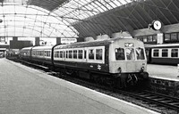 Class 101 DMU at Glasgow Queen Street