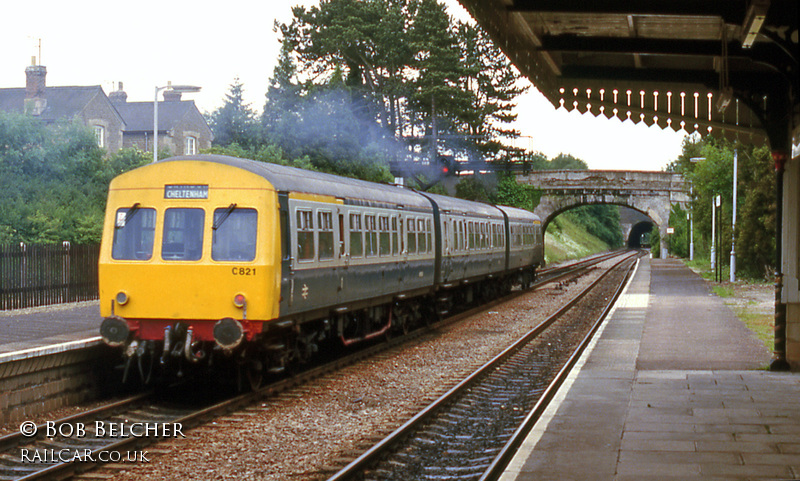 Class 101 DMU at Kemble