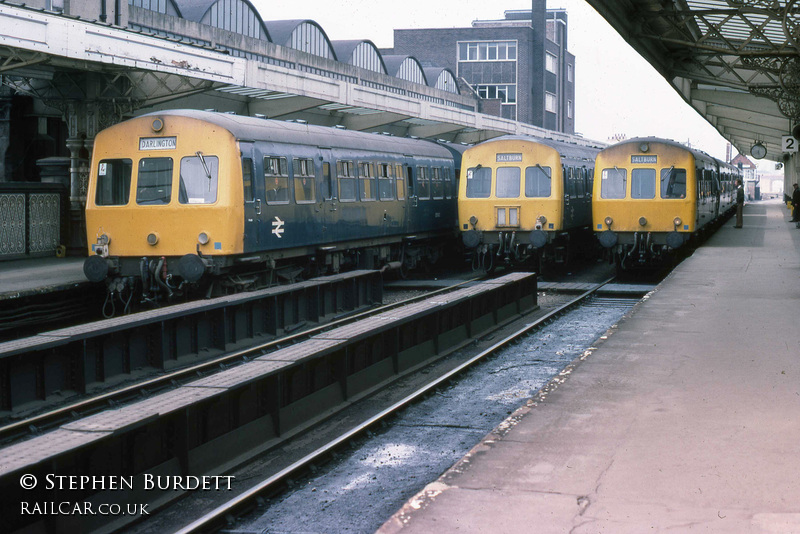 Class 101 DMU at Middlesbrough