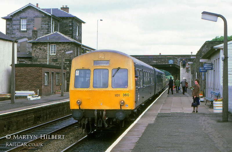 Class 101 DMU at Markinch