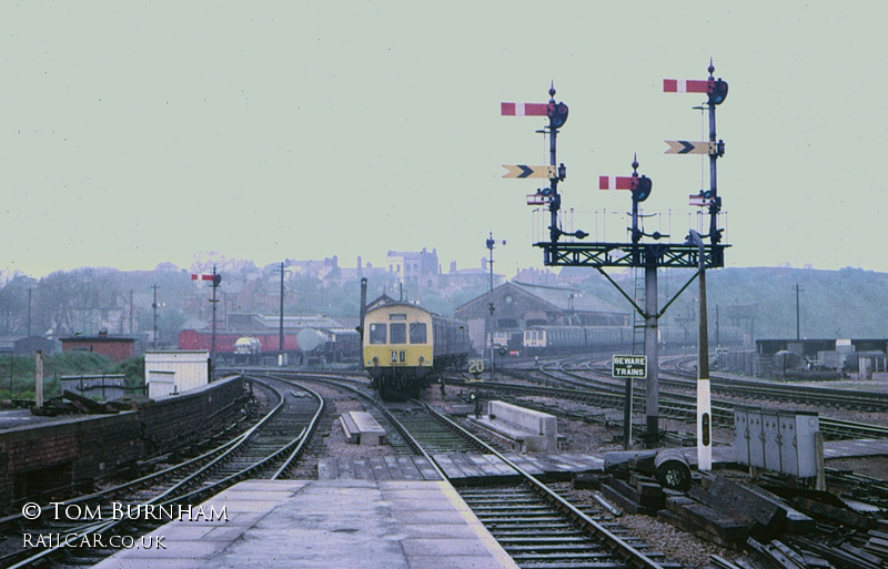 Class 101 DMU at Worcester Shrub Hill