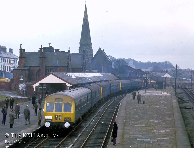 Class 101 DMU at Caernarvon