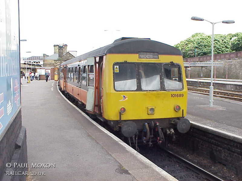 Class 101 DMU at Sheffield