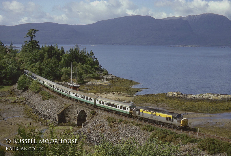 Class 101 DMU at Duncraig