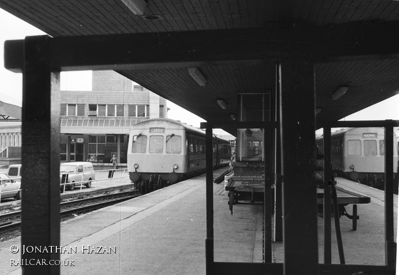 Class 101 DMU at Bradford Interchange