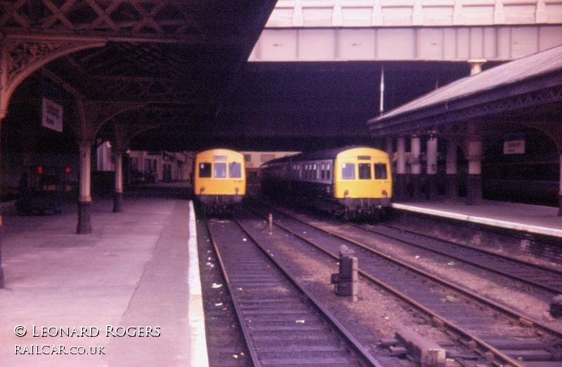 Class 101 DMU at Edinburgh Waverley