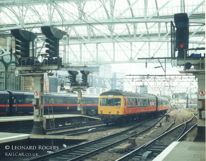 Class 101 DMU at Glasgow Central