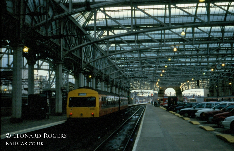 Class 101 DMU at Glasgow Central