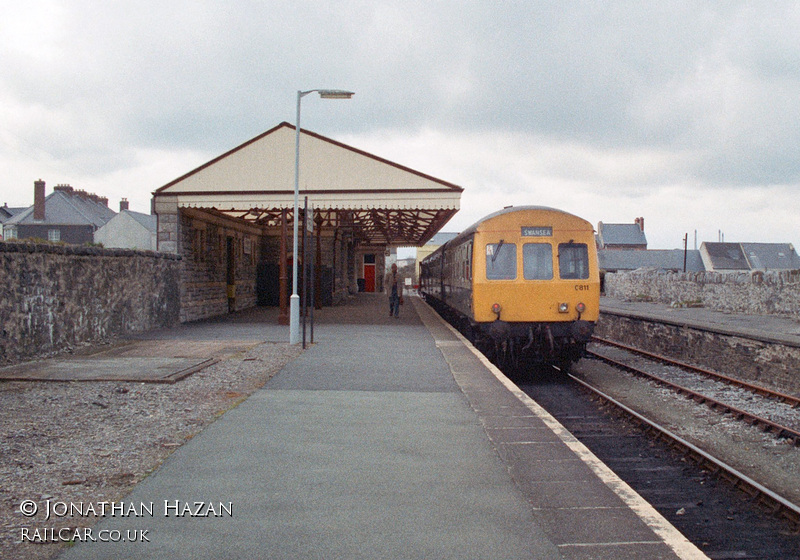 Class 101 DMU at Pembroke Dock