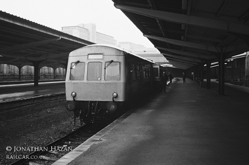 Class 101 DMU at Bradford Forster Square