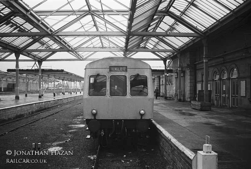 Class 101 DMU at Ilkley