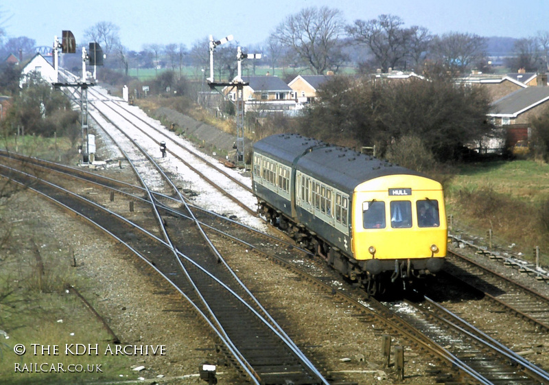 Class 101 DMU at Gilberdyke Junction