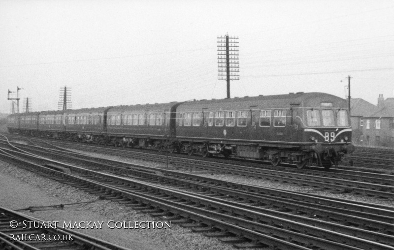 Class 101 DMU at Saughton Junction