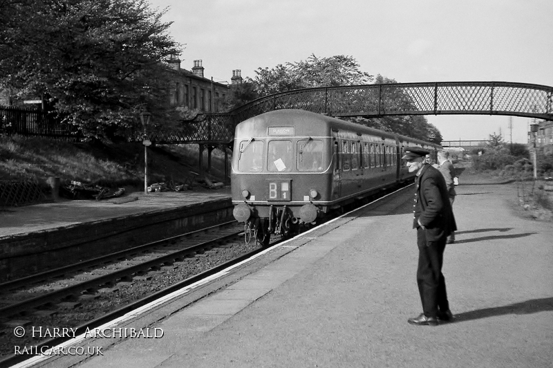 Class 101 DMU at Strathbungo