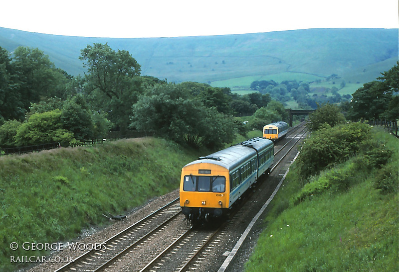 Class 101 DMU at Barber Booth