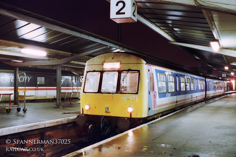 Class 101 DMU at Carlisle