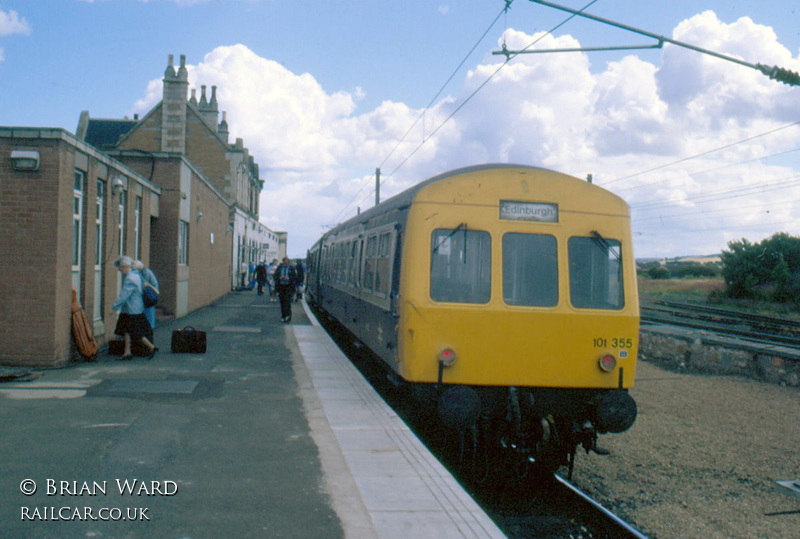 Class 101 DMU at Dunbar