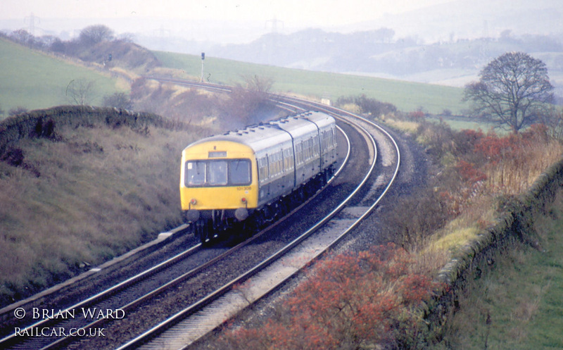 Class 101 DMU at between Castlecary and Dullatur