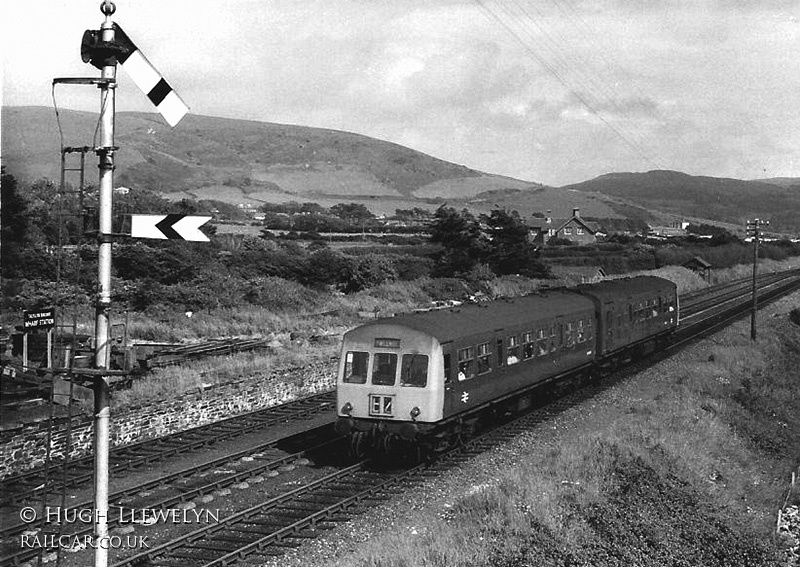 Class 101 DMU at Towyn