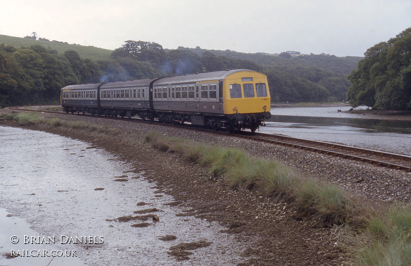 Class 101 DMU at Terras Bridge crossing