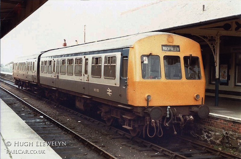 Class 101 DMU at Barmouth