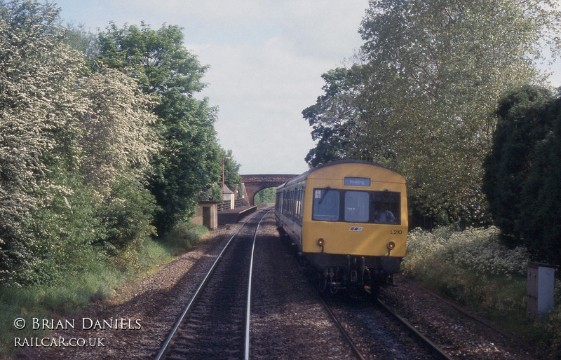 Class 101 DMU at Appleford